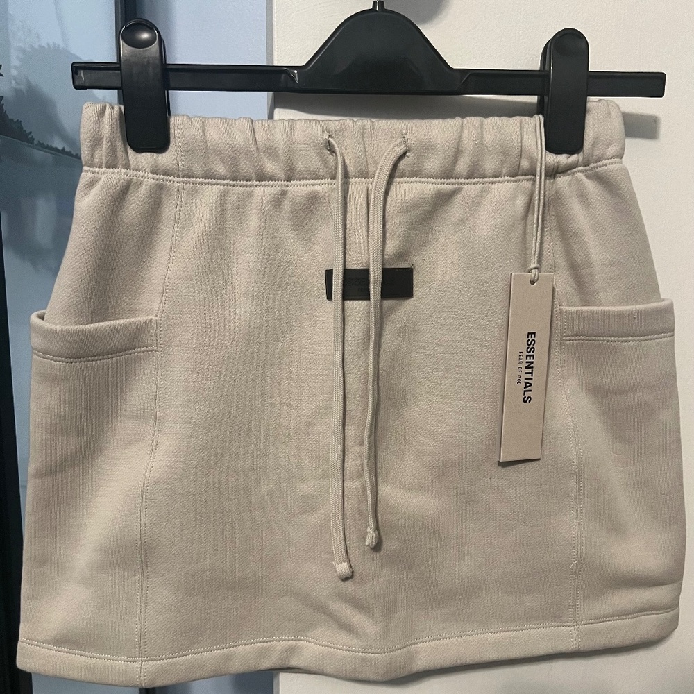 Essentials skirt